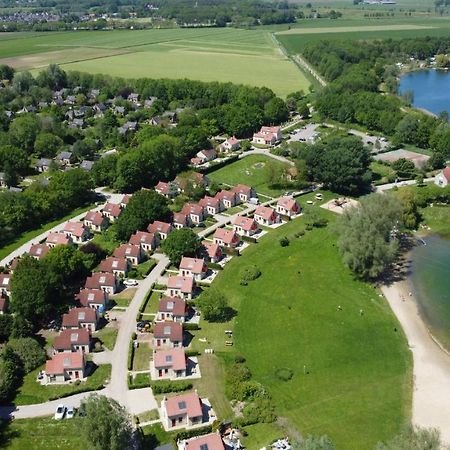 Hotel Vakantiepark 'T Broeckhuys Ewijk Esterno foto